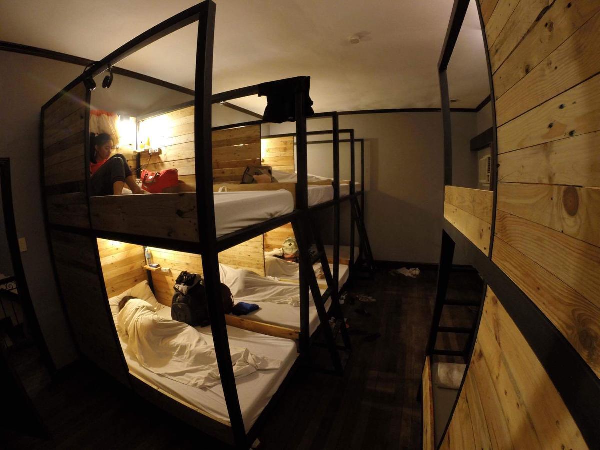 Hostel Seven Cebu Esterno foto